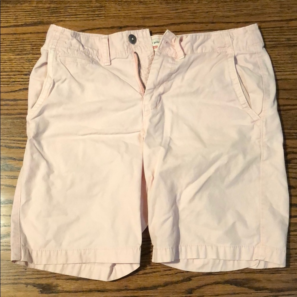 Pink American Eagle shorts - prep length - size 32